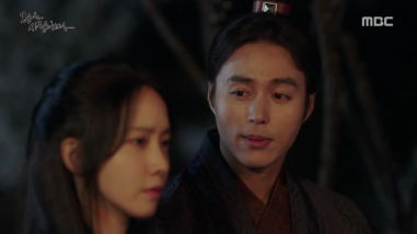 The King Loves Ep 17-18 (2)